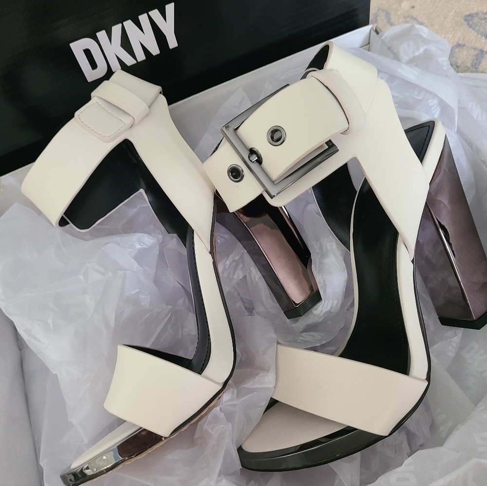 Brand New Terah Leather Ankle Strap Dress Sandals sz 5M BNIB NWT eggnog